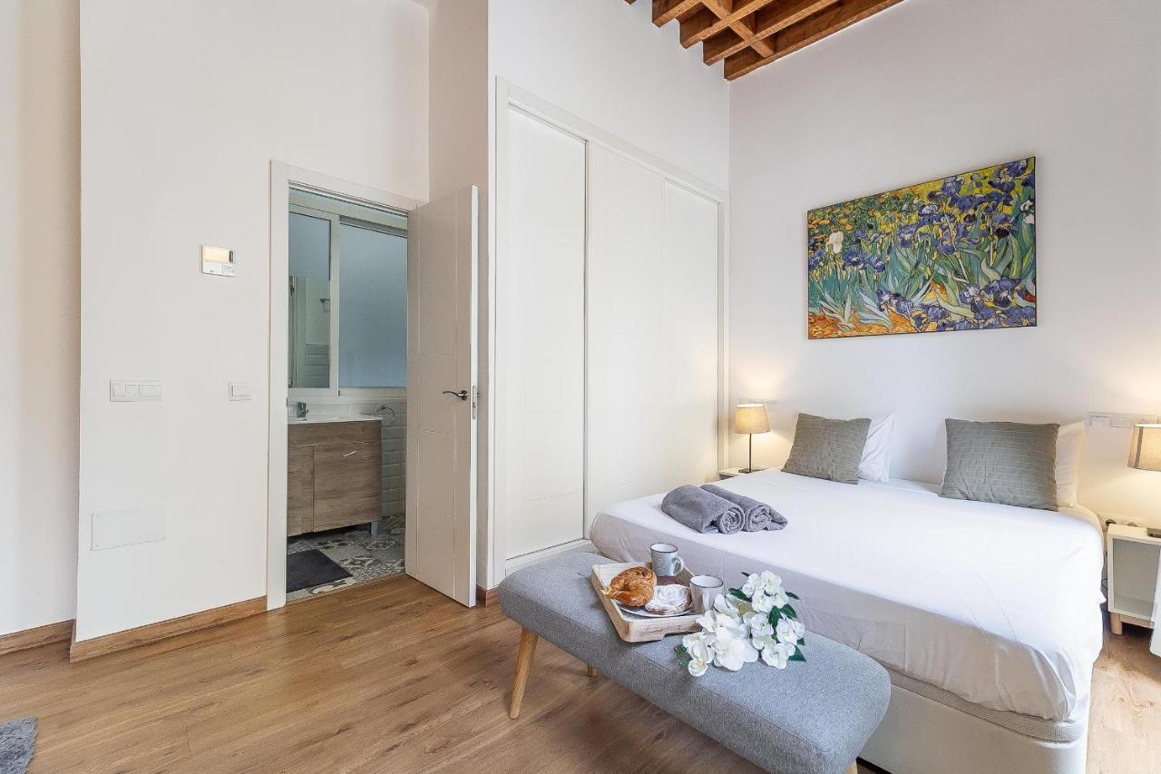 Larios Deluxe Studio Málaga Buitenkant foto