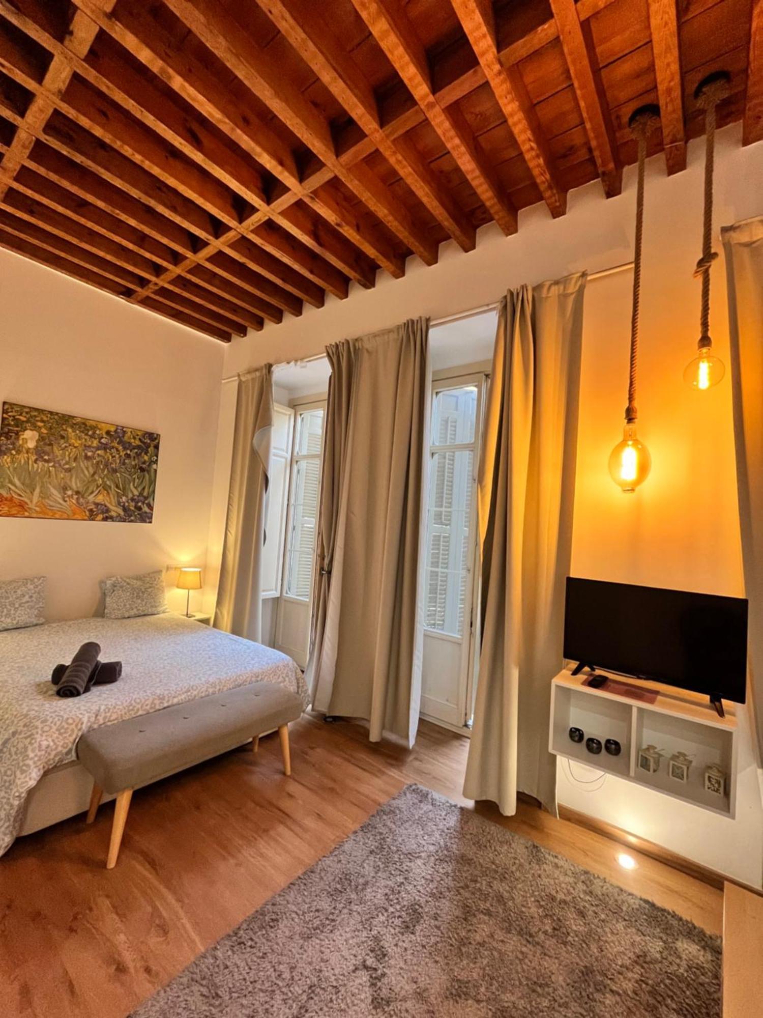Larios Deluxe Studio Málaga Buitenkant foto